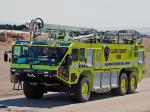 Oshkosh Striker 3000 ARFF 2002 года
